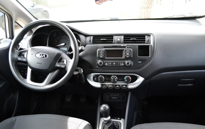 Kia Rio cena 28900 przebieg: 171000, rok produkcji 2014 z Chorzów małe 137